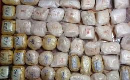 توقیف پژو سرقتی حامل ۲۲۲ کیلو تریاک در سیرجان