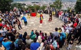 برگزاری اختتامیه جشنواره تئاتر خیابانی با موضوع آسیب&lrm;های اجتماعی در گیلان