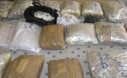 کشف ۱۵ کیلوگرم مواد مخدر در بستان آباد