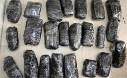 کشف ۵۳ کیلو تریاک از خودروی توقیفی در محور کندوان
