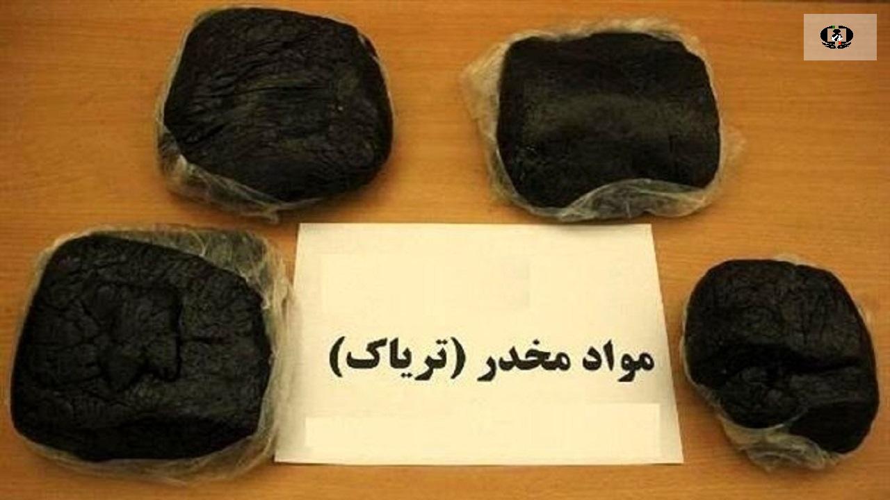 کشف بیش از ۲ کیلو و چهارصد گرم انواع مواد مخدر در نهاوند