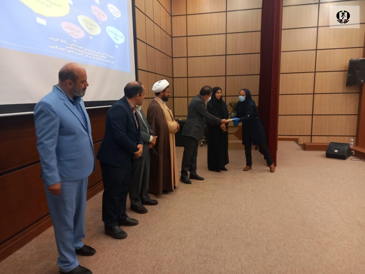 آیین اختتامیه طرح ملی پاد (پیشگیری از استعمال دخانیات ) شهرستانهای غرب استان تهران