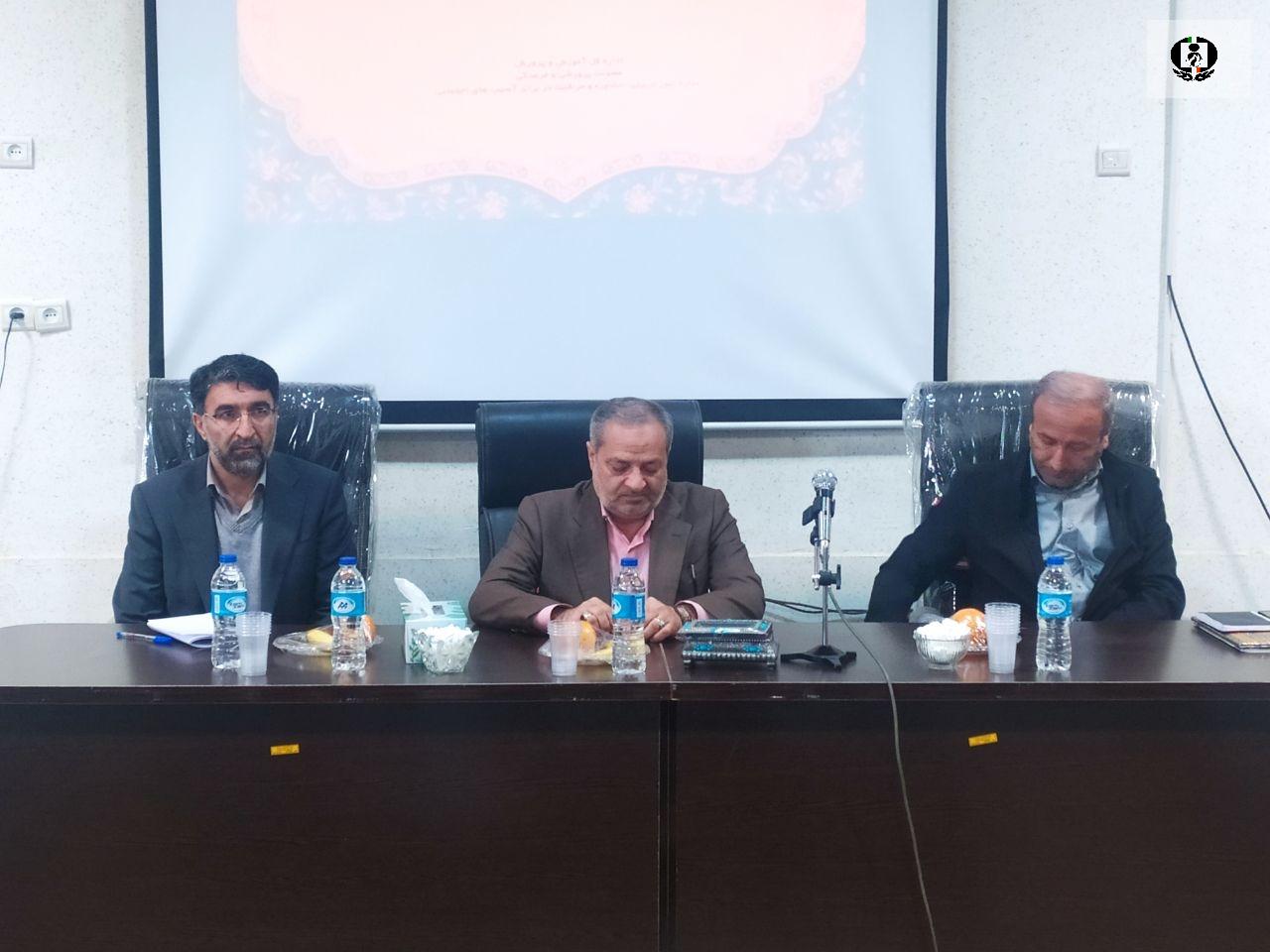سپردن مسئولیت به دانش&zwnj;آموزان به تکمیل چرخه تربیتی آنان کمک می&zwnj;کند
