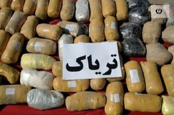 کامیون حامل ۱۰۰ کیلوگرم تریاک در اصفهان توقیف شد