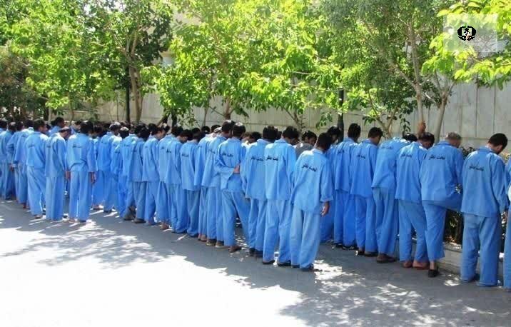 دستبند پلیس بر دستان ۳۴ توزیع کننده مواد مخدر در کرمانشاه