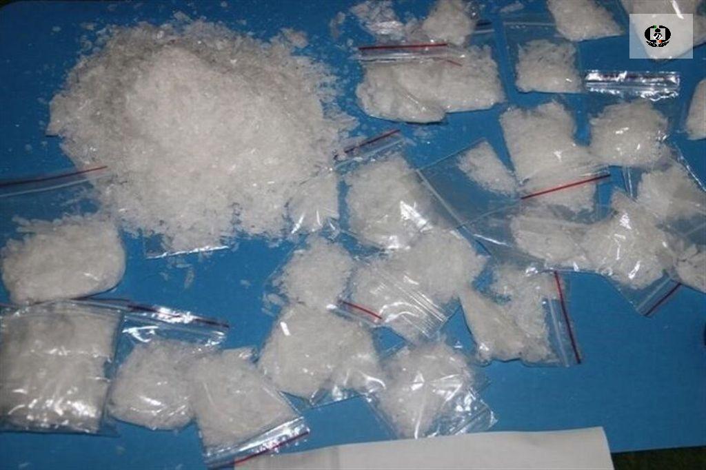 بیش از هفت کیلوگرم ماده مخدر شیشه در حاشیه شهر مشهد کشف شد