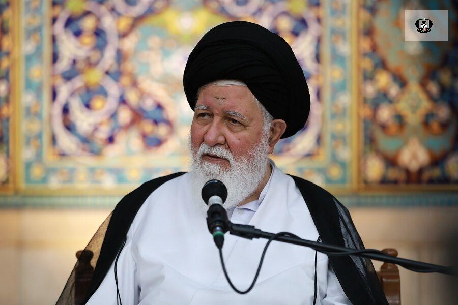 آیت الله علم&zwnj;الهدی نسبت به گسترش مصرف دخانیات در میان نوجوانان هشدار داد