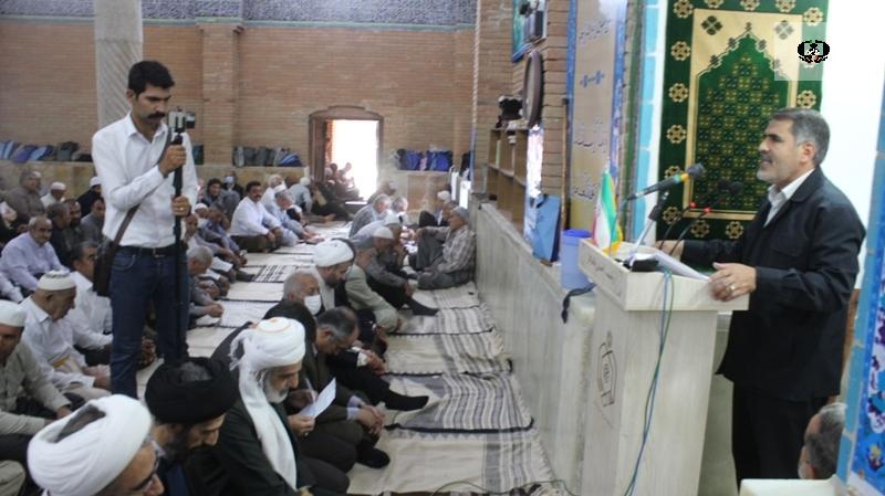 تاکید فرماندار سنندج بر هوشیاری نمازگزاران در برابر مواد مخدر و آسیب های ناشی از آن