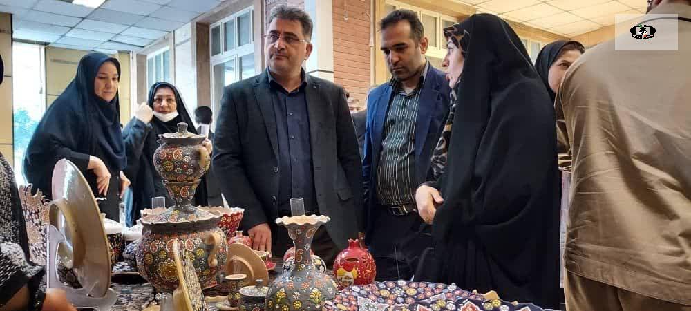 نمایشگاه کارآفرینی زنان سرپرست خانوار و خانواده&zwnj;های آسیب دیده از اعتیاد برپا شد