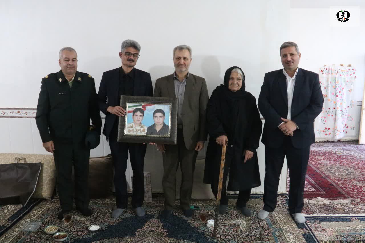 دیدار با خانواده معظم شهید سعید فسنقری در سبزوار