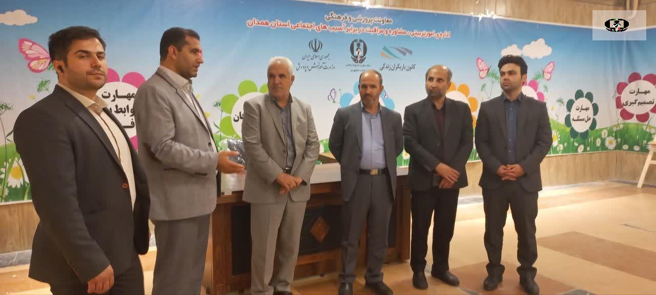 بازنگری قوانین مبارزه با موادمخدر در اولویت قرار گیرد
