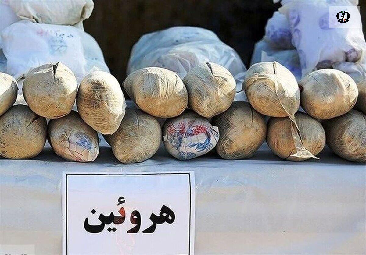 کشف مواد مخدر از باک خودرو سواری در گمرک دوغارون